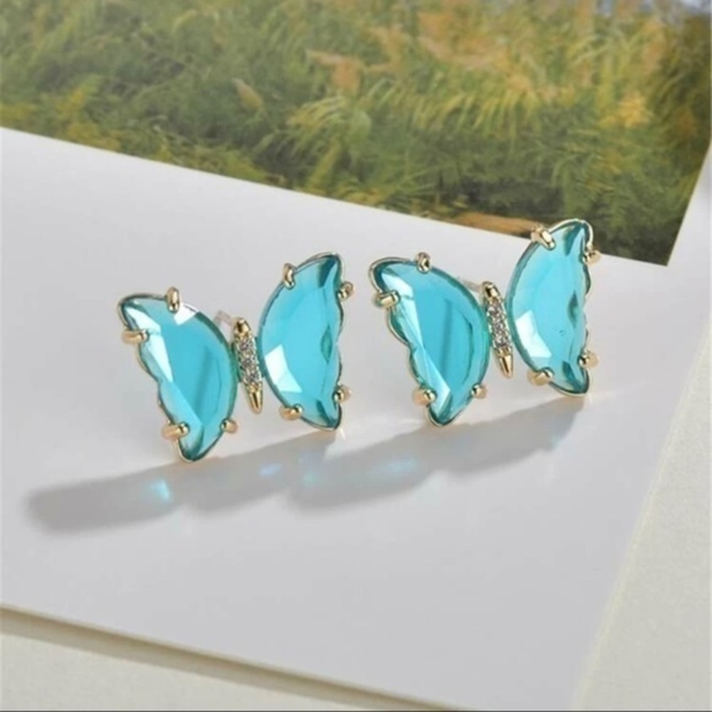 3/$30 💛 Rhinestone Butterfly Stud Earrings